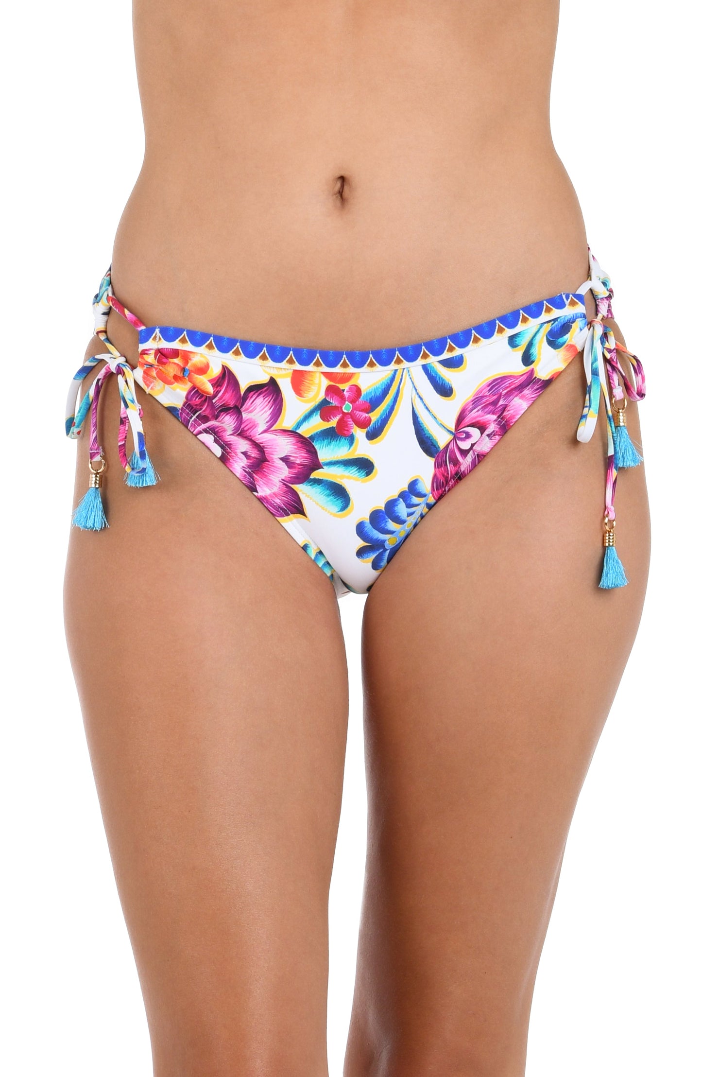 Front image of model wearing the Flor De Paradiso Side Tie Hipster Bottom.